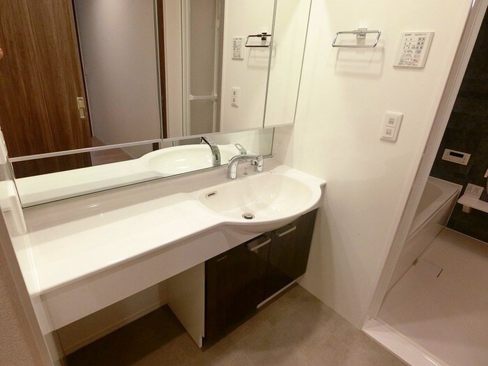 メゾンボヌール大町の物件内観写真