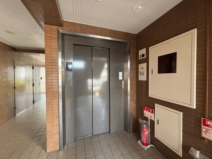 ラフィネの物件外観写真