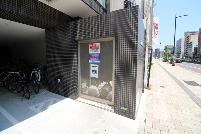 アルファレガロ駅前通りの物件外観写真