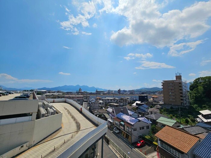 Regionの物件内観写真