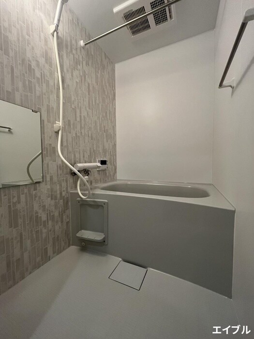 アレフガルド楽々園の物件内観写真