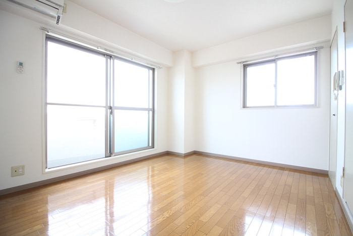 リョ－コ－テックビルの物件内観写真