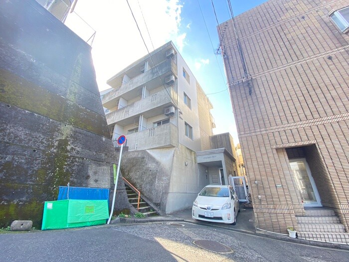 Ｃｈａｔｅａｕ－ＲＥＹの物件外観写真