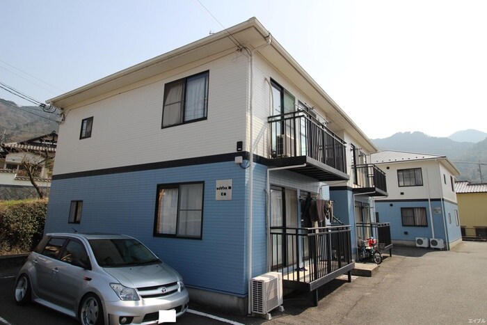 レジデンス和　C棟の物件外観写真