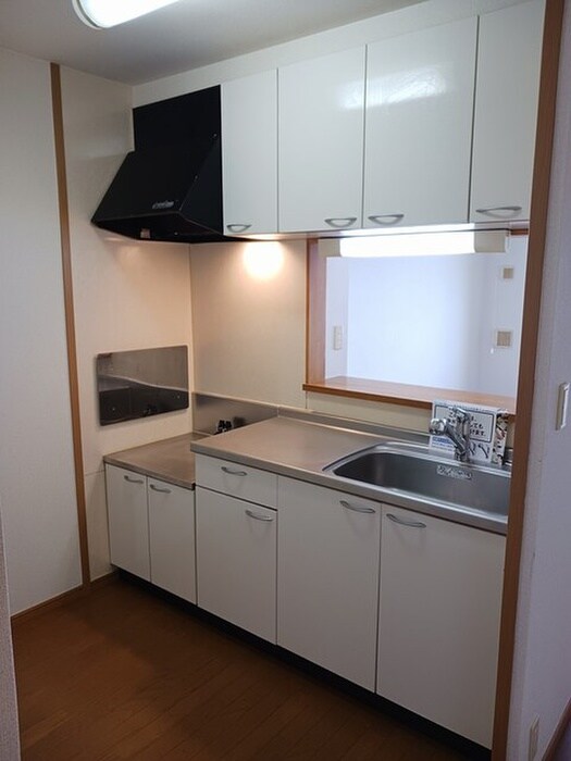 サニー・ヒルトップⅢの物件内観写真