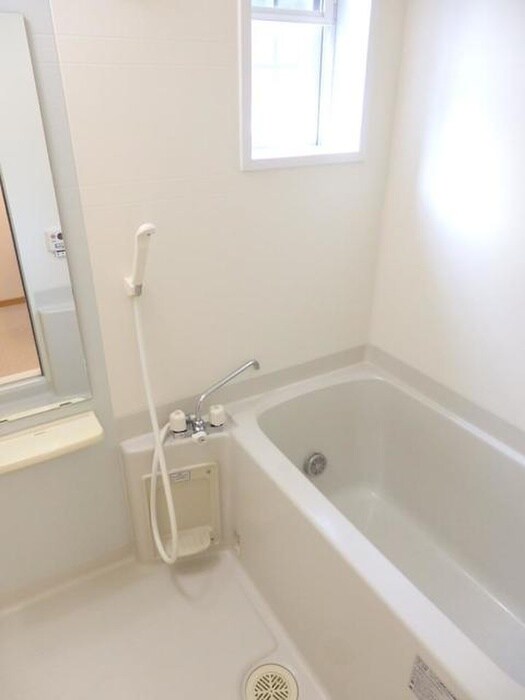 サニー・ヒルトップⅢの物件内観写真