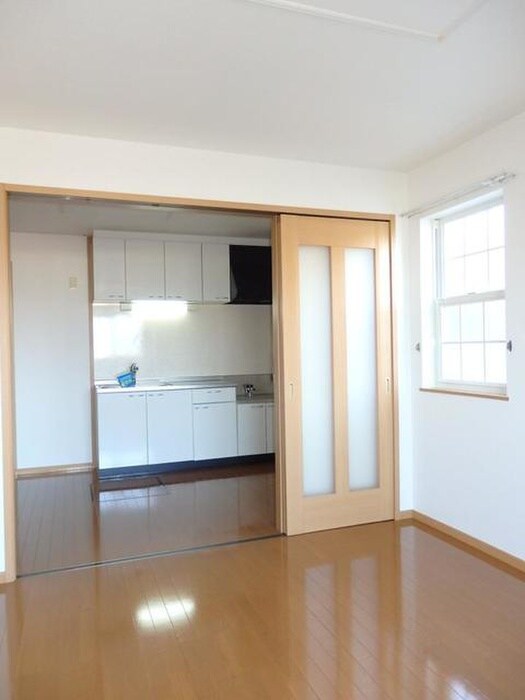 サニー・ヒルトップⅢの物件内観写真