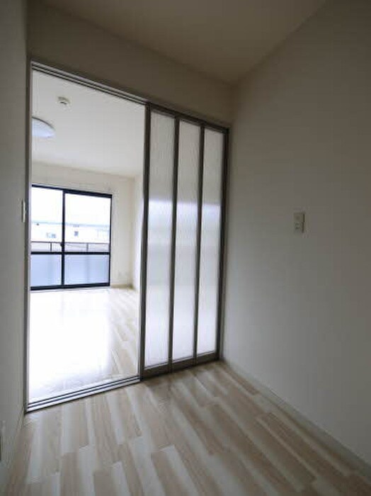 カーサKAWAUTIの物件内観写真