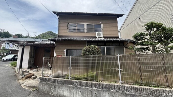 三澤貸家の物件外観写真