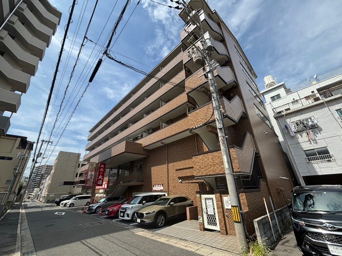 グランディールノブハラの物件外観写真