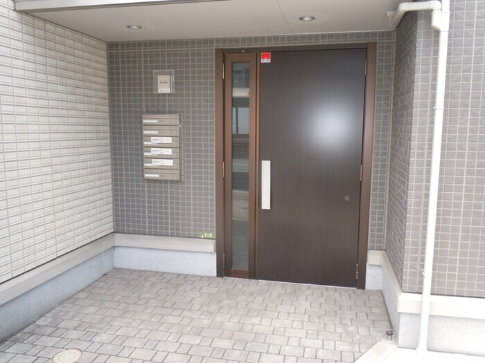 エルマーナ　B棟の物件外観写真