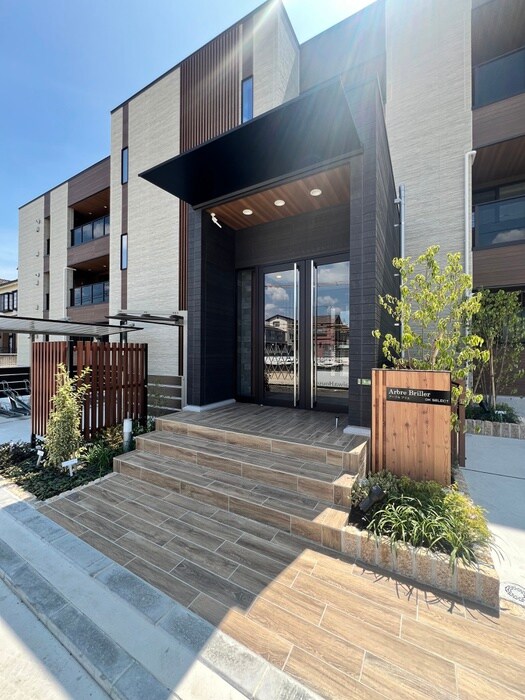 アーブルブリエの物件外観写真