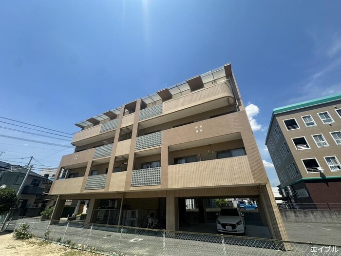 マルセンビルの物件外観写真