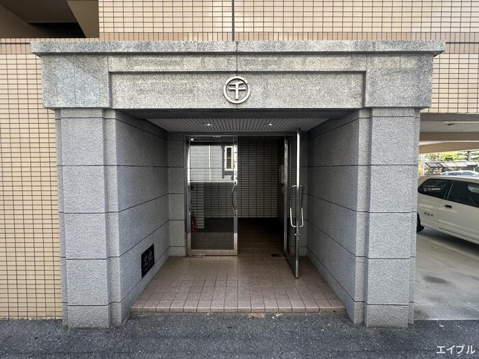 マルセンビルの物件外観写真