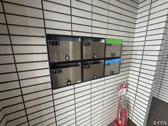 マルセンビルの物件外観写真