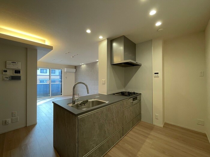 サンコートHIKARIの物件内観写真