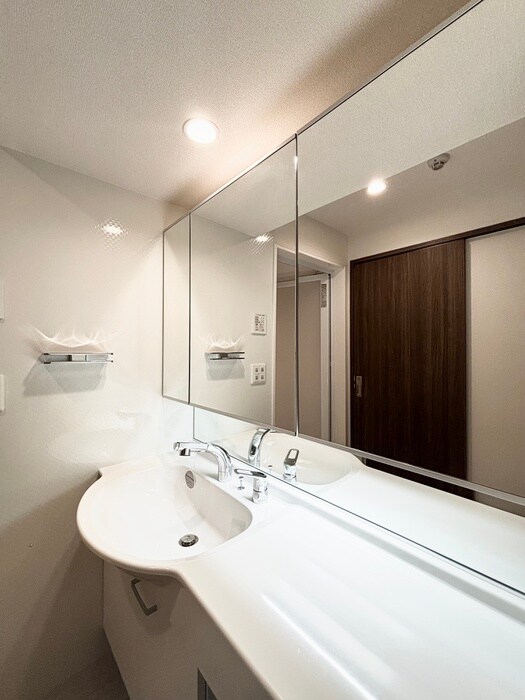 サンコートHIKARIの物件内観写真