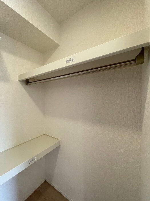 サンコートHIKARIの物件内観写真