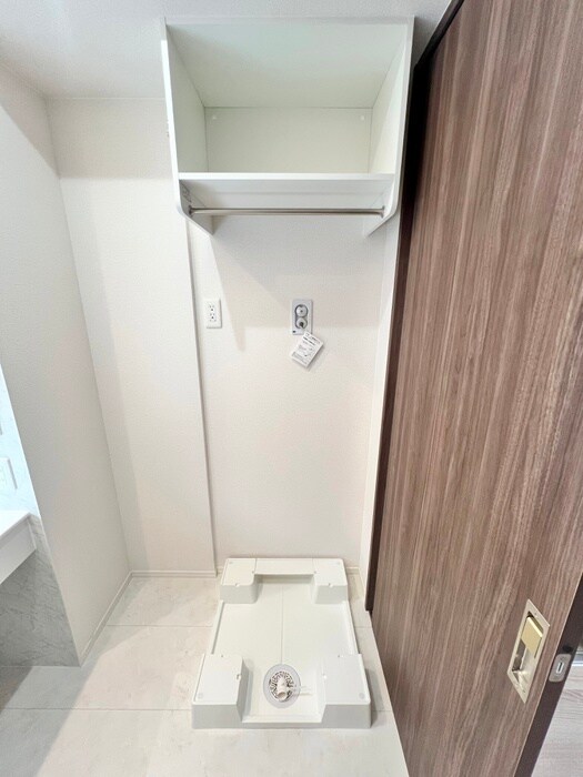 スリール・コートの物件内観写真