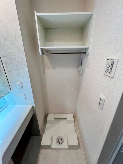 スリール・コートの物件内観写真