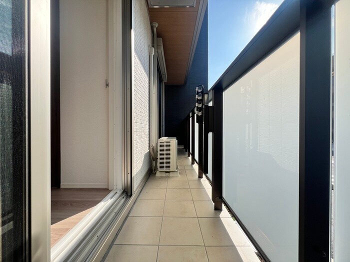 スリール・コートの物件内観写真