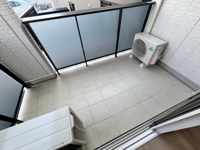 スリール・コートの物件内観写真