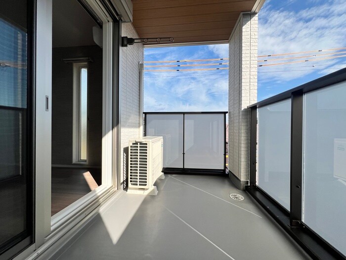 スリール・コートの物件内観写真