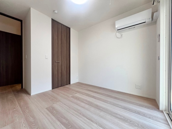 スリール・コートの物件内観写真