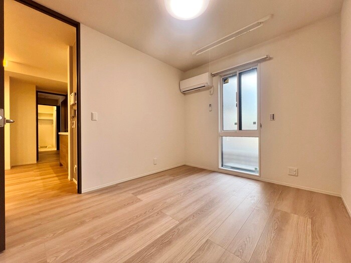 スリール・コートの物件内観写真