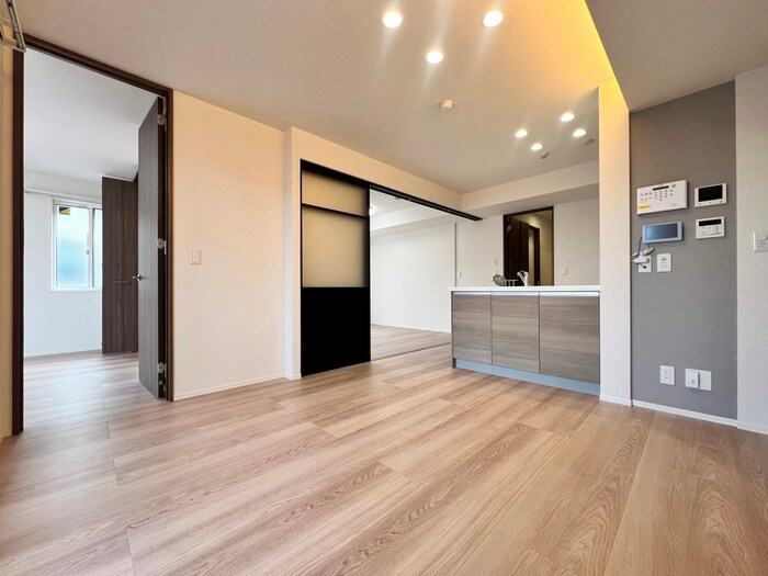 スリール・コートの物件内観写真