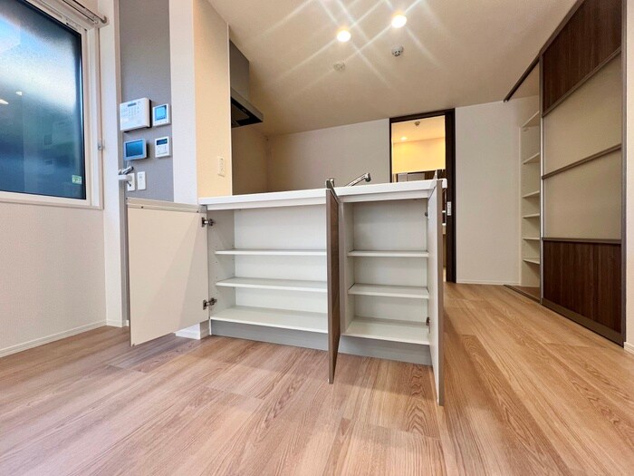 スリール・コートの物件内観写真