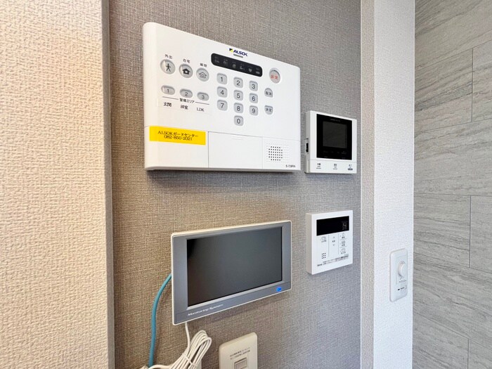 スリール・コートの物件内観写真