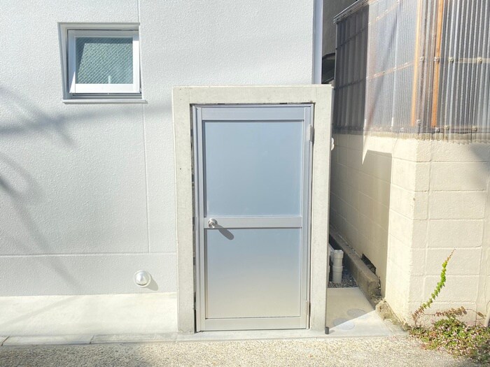 アイランドビル３０の物件外観写真