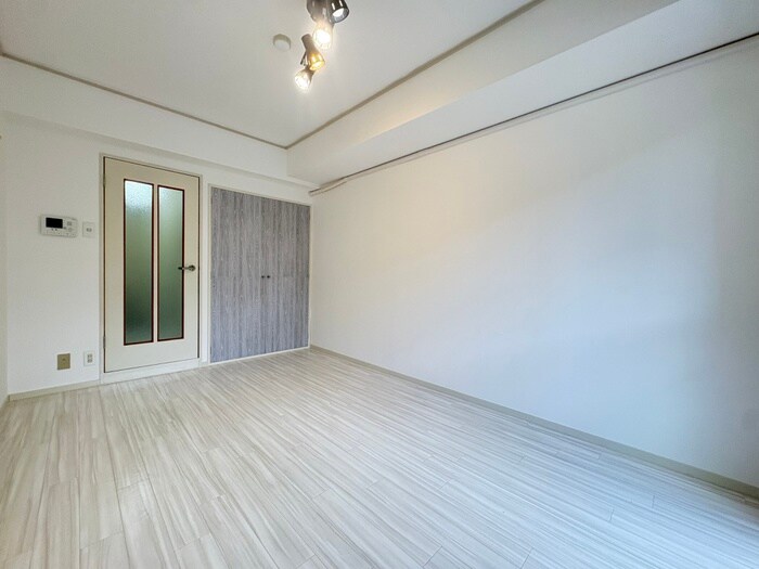 リバ－ジュ山下の物件内観写真