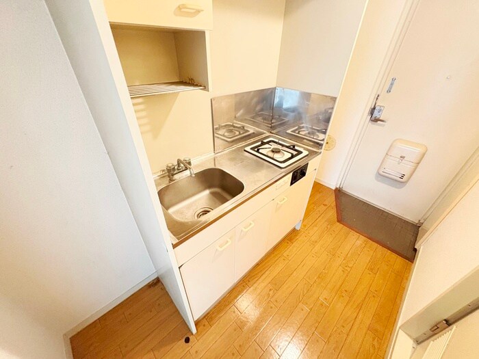 リバ－ジュ山下の物件内観写真