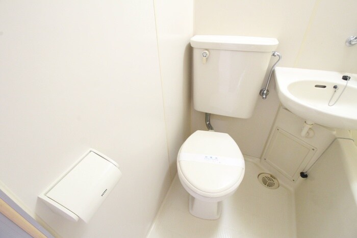 リバ－ジュ山下の物件内観写真