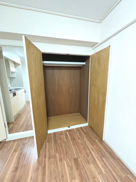 リバ－ジュ山下の物件内観写真