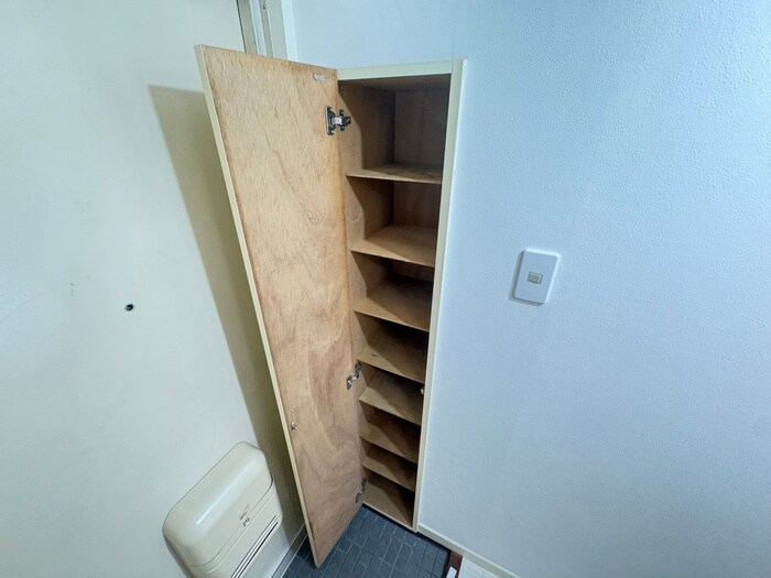 リバ－ジュ山下の物件内観写真