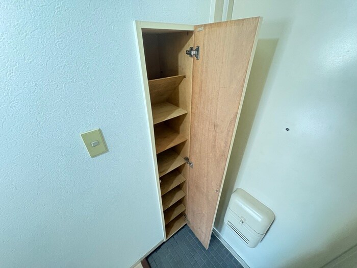 リバ－ジュ山下の物件内観写真