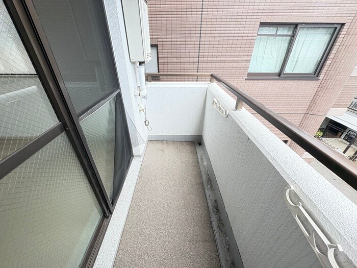 リバ－ジュ山下の物件内観写真