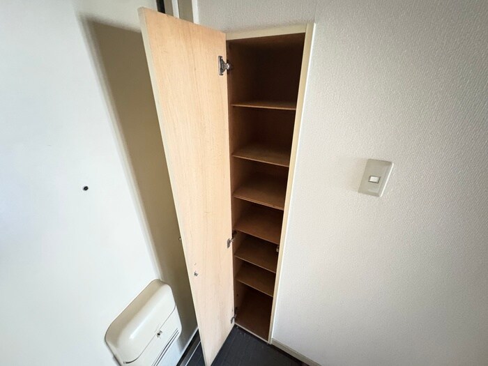 リバ－ジュ山下の物件内観写真