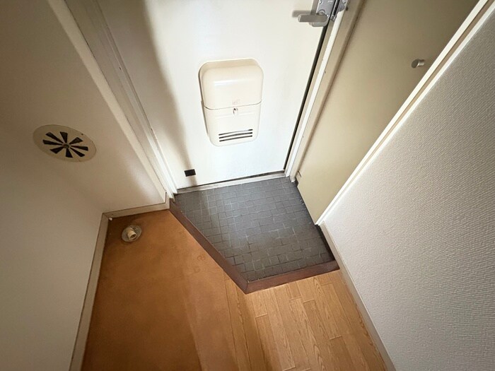 リバ－ジュ山下の物件内観写真