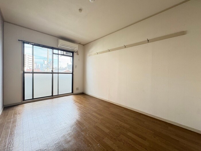 リバ－ジュ山下の物件内観写真