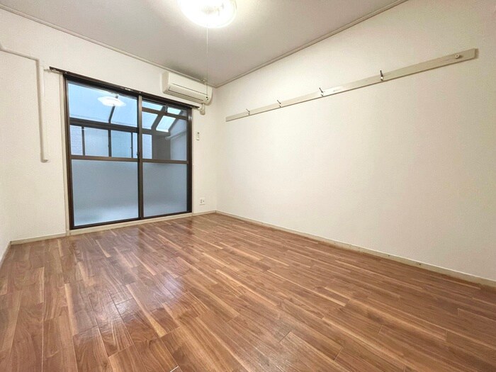 リバ－ジュ山下の物件内観写真