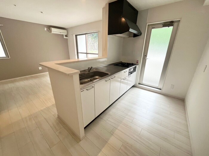 元宇品パレスの物件内観写真