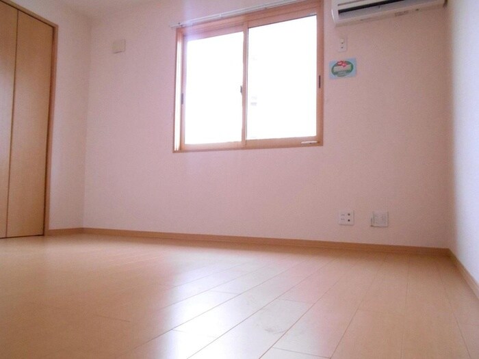 ヴィラ－ジュＣ棟の物件内観写真