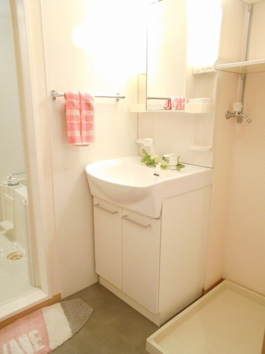 ヴィラ－ジュＣ棟の物件内観写真