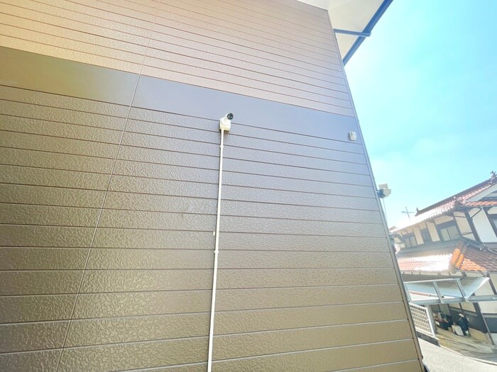 ロイヤルヒルズ　Ａ棟の物件外観写真