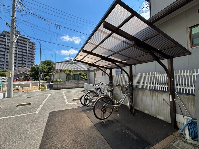 プチメゾンの物件外観写真