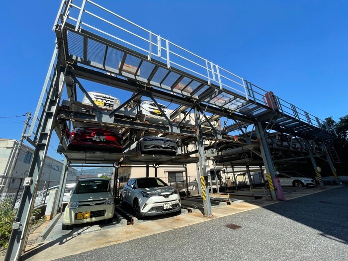 セレッソコ－ト西原の物件外観写真